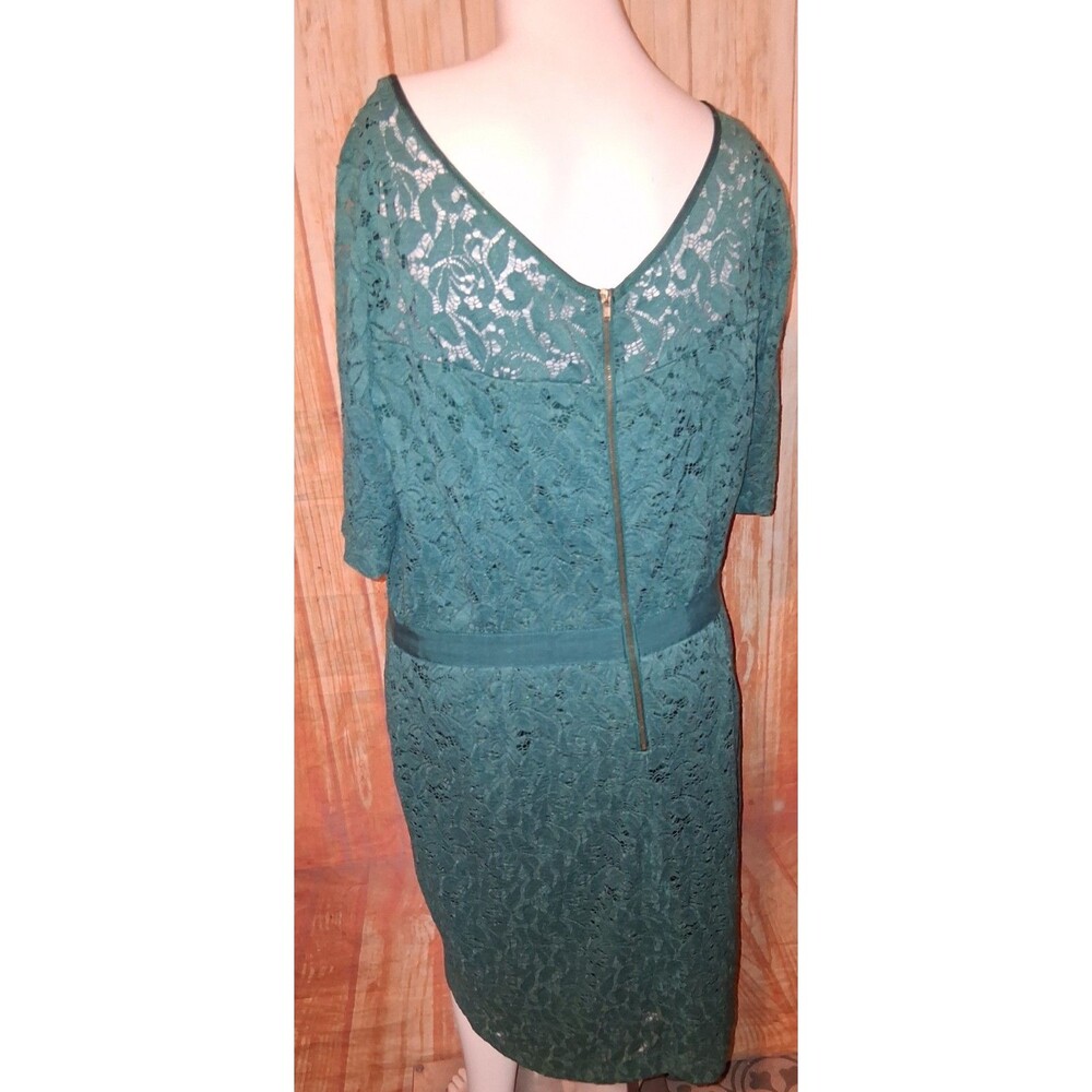 Danny & Nicole Green Lace Short Sleeve Dress Sz 16 - Picture 2 of 2